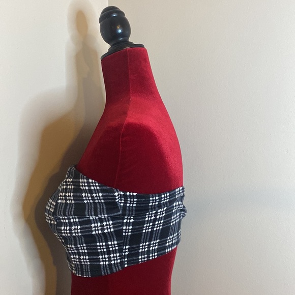 Fashion Nova Black & White Giuliana Checkered Tube Top - Picture 7 of 9